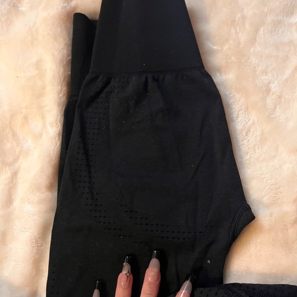 Gymshark Leggings - Picture 2 of 4